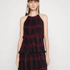 DKNY PLEATED TIERED RUFFLED DRESS - Cocktailkleid/festliches Kleid - Elegant Red