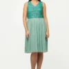 Ulla Popken MIDI À PAILLETTES SANS MANCHES COL EN V - Cocktailkleid/festliches Kleid - Gris Turquoise
