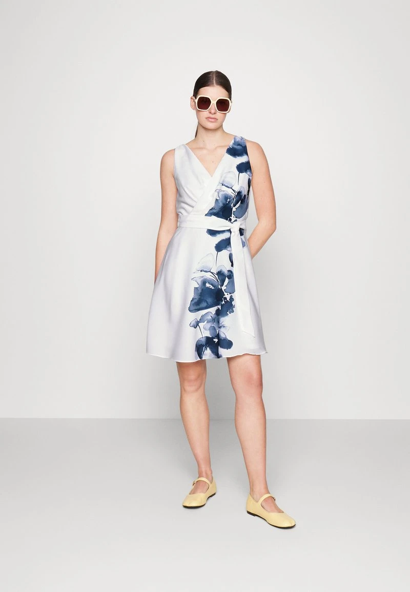 DKNY FLORAL BORDER BELTED DRESS - Cocktailkleid/festliches Kleid - Ivory 2 DKNY FLORAL BORDER BELTED DRESS - Cocktailkleid/festliches Kleid - Ivory – Bild 2