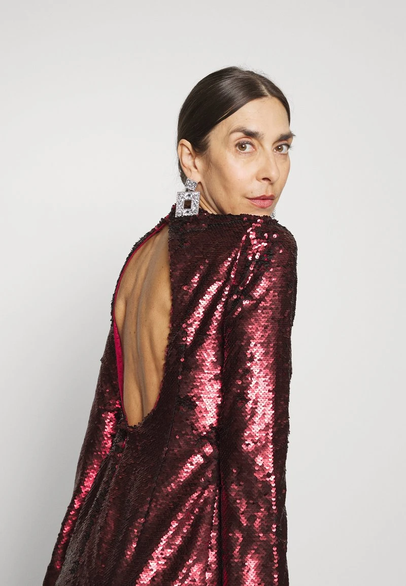 By Malina LIVA DRESS - Cocktailkleid/festliches Kleid - Berry Red 4 By Malina LIVA DRESS - Cocktailkleid/festliches Kleid - Berry Red – Bild 4