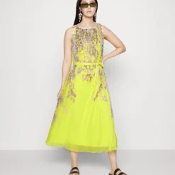 MARC CAIN Cocktailkleid/festliches Kleid - Lemon Green 8 MARC CAIN Cocktailkleid/festliches Kleid - Lemon Green -Günstiges Fem Glanz Geschäft c9db8091be6e4ad9a5a5b9577fcda2c0