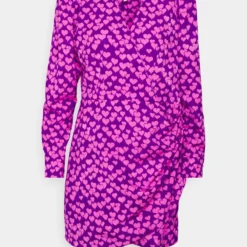 Cras YVONNE DRESS - Cocktailkleid/festliches Kleid - Heartbeats Purple 11 Cras YVONNE DRESS - Cocktailkleid/festliches Kleid - Heartbeats Purple -Günstiges Fem Glanz Geschäft cb6793a6cee14ccebbe717cf51571ca0