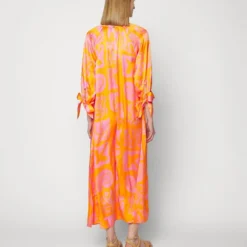 Rodebjer Cocktailkleid/festliches Kleid - Orange Haze -Günstiges Fem Glanz Geschäft d214df36999e49e9a5acc133dc901dc7