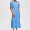 Selected Femme MIDI - Cocktailkleid/festliches Kleid - Ultramarine