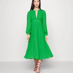 MICHAEL Michael Kors PLEATED - Cocktailkleid/festliches Kleid - Spring Green 8 MICHAEL Michael Kors PLEATED - Cocktailkleid/festliches Kleid - Spring Green -Günstiges Fem Glanz Geschäft d4ee28b4385e41feb732887a9b45ee67