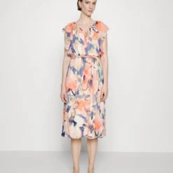 DKNY RUFFLE SLV V-NECK DRESS - Cocktailkleid/festliches Kleid - Sunkist Coral/spring Navy