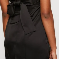 Pieces PCDOLLY BANDEAU BOW DRESS - Cocktailkleid/festliches Kleid - Black 11 Pieces PCDOLLY BANDEAU BOW DRESS - Cocktailkleid/festliches Kleid - Black -Günstiges Fem Glanz Geschäft e413f85c58e74fbd8c015e342428b039