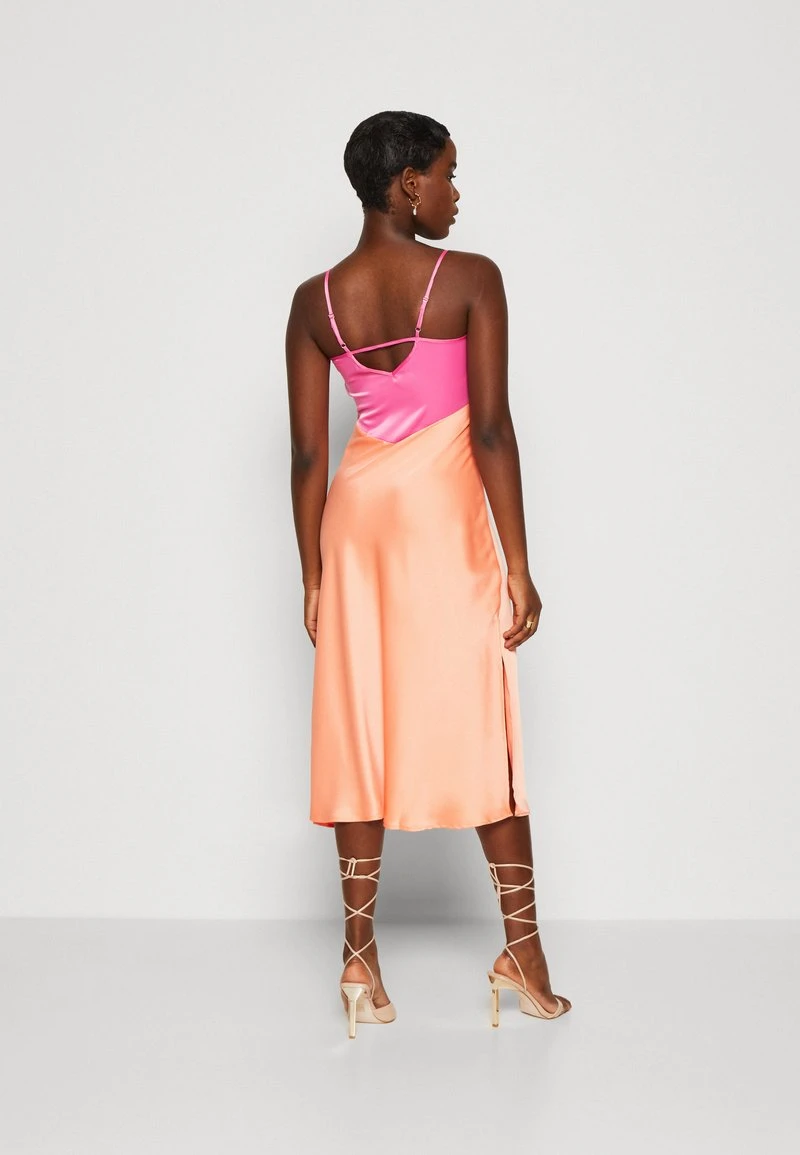 YASDOTTEABLOCK MIDI DRESS - Cocktailkleid/festliches Kleid - Fresh Salmon/carmine Rose 3 YASDOTTEABLOCK MIDI DRESS - Cocktailkleid/festliches Kleid - Fresh Salmon/carmine Rose – Bild 3