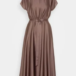 SWING DRESS - Cocktailkleid/festliches Kleid - Nougat Brown -Günstiges Fem Glanz Geschäft e529722f8c27447dad423d8c9ca17bf0