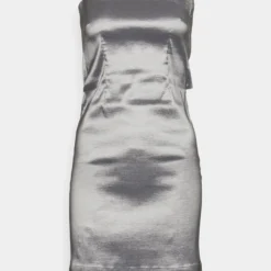 ELORA DRESS - Cocktailkleid/festliches Kleid - Silver-coloured 11 ELORA DRESS - Cocktailkleid/festliches Kleid - Silver-coloured -Günstiges Fem Glanz Geschäft e5a3b77d852543c38819ac4e92904e5c