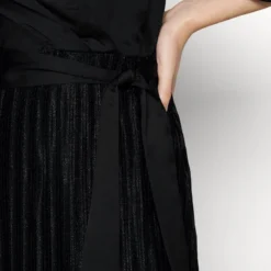 DKNY BALLOON PLEATED SKIRT DRESS - Cocktailkleid/festliches Kleid - Black 11 DKNY BALLOON PLEATED SKIRT DRESS - Cocktailkleid/festliches Kleid - Black -Günstiges Fem Glanz Geschäft e8b4cfe54e514da48d342d28f7d9b2fd
