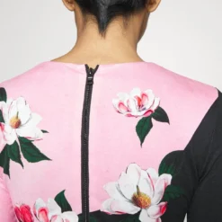 Alice + Olivia Cocktailkleid/festliches Kleid - After Dark 11 Alice + Olivia Cocktailkleid/festliches Kleid - After Dark -Günstiges Fem Glanz Geschäft e9e6a72ad10b4e8db459434a39a62986