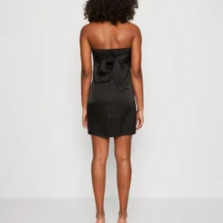 Pieces PCDOLLY BANDEAU BOW DRESS - Cocktailkleid/festliches Kleid - Black 8 Pieces PCDOLLY BANDEAU BOW DRESS - Cocktailkleid/festliches Kleid - Black -Günstiges Fem Glanz Geschäft eff62c44ea29426a9e4c30a2e5a9a47e