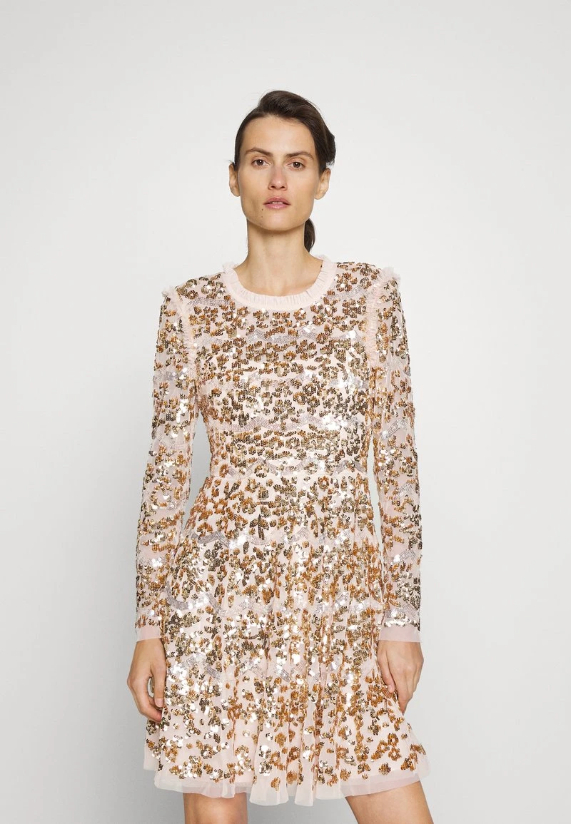 Needle & Thread ALICIA SCALLOP MINI DRESS - Cocktailkleid/festliches Kleid - Petal Pink/gold 1 Needle & Thread ALICIA SCALLOP MINI DRESS - Cocktailkleid/festliches Kleid - Petal Pink/gold