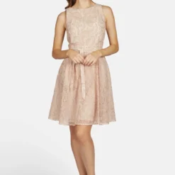 KLEO MIT SCHLAUFE AM RÜCKEN - Cocktailkleid/festliches Kleid - Pink